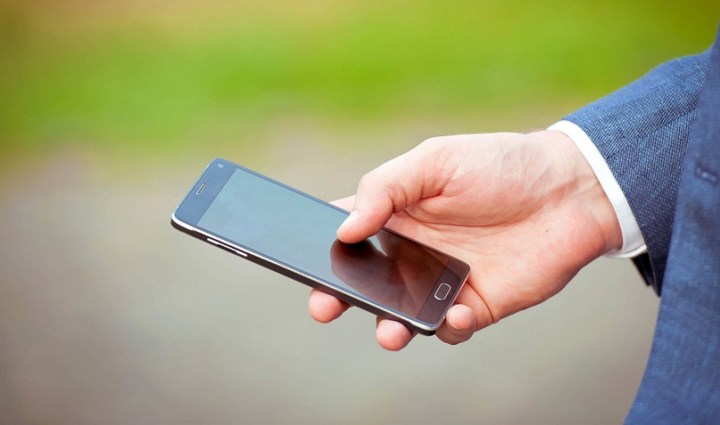 shutterstock-cell-phone-texting_306106526-1800